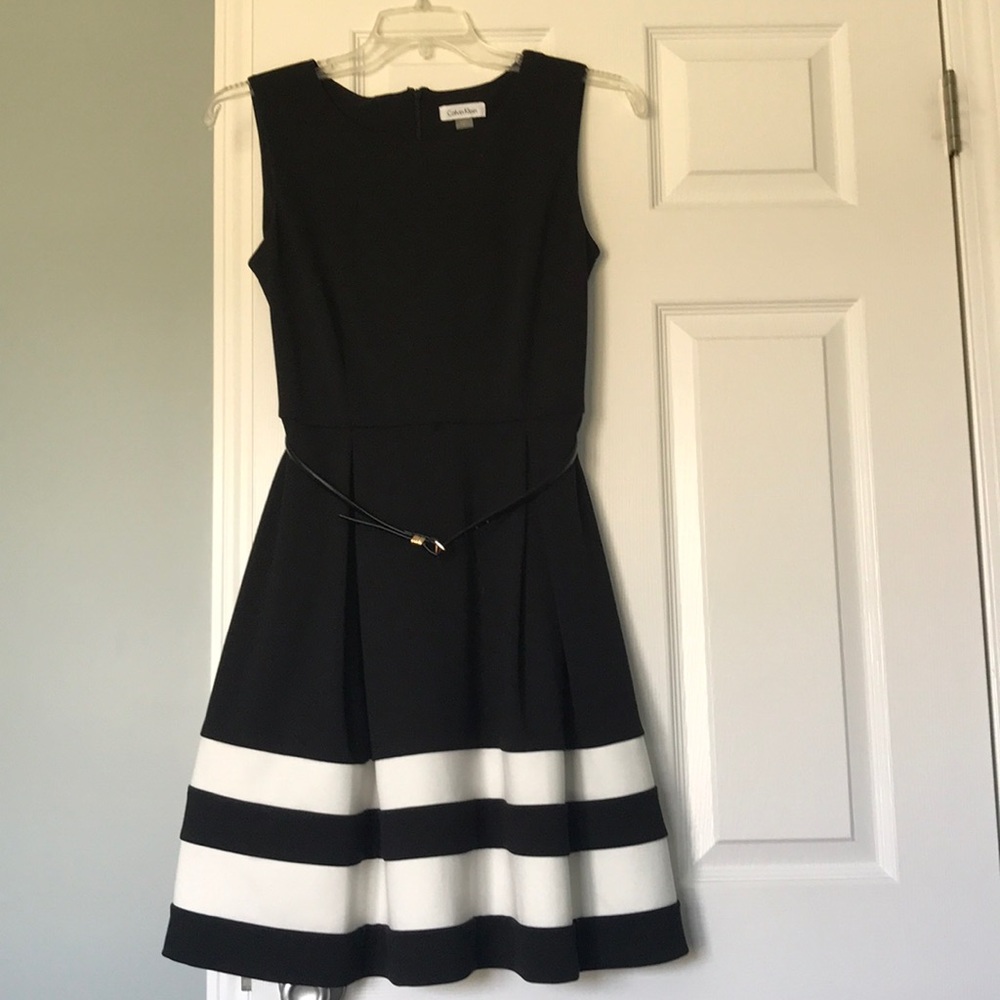 CALVIN KLEIN dress 👗 size 8